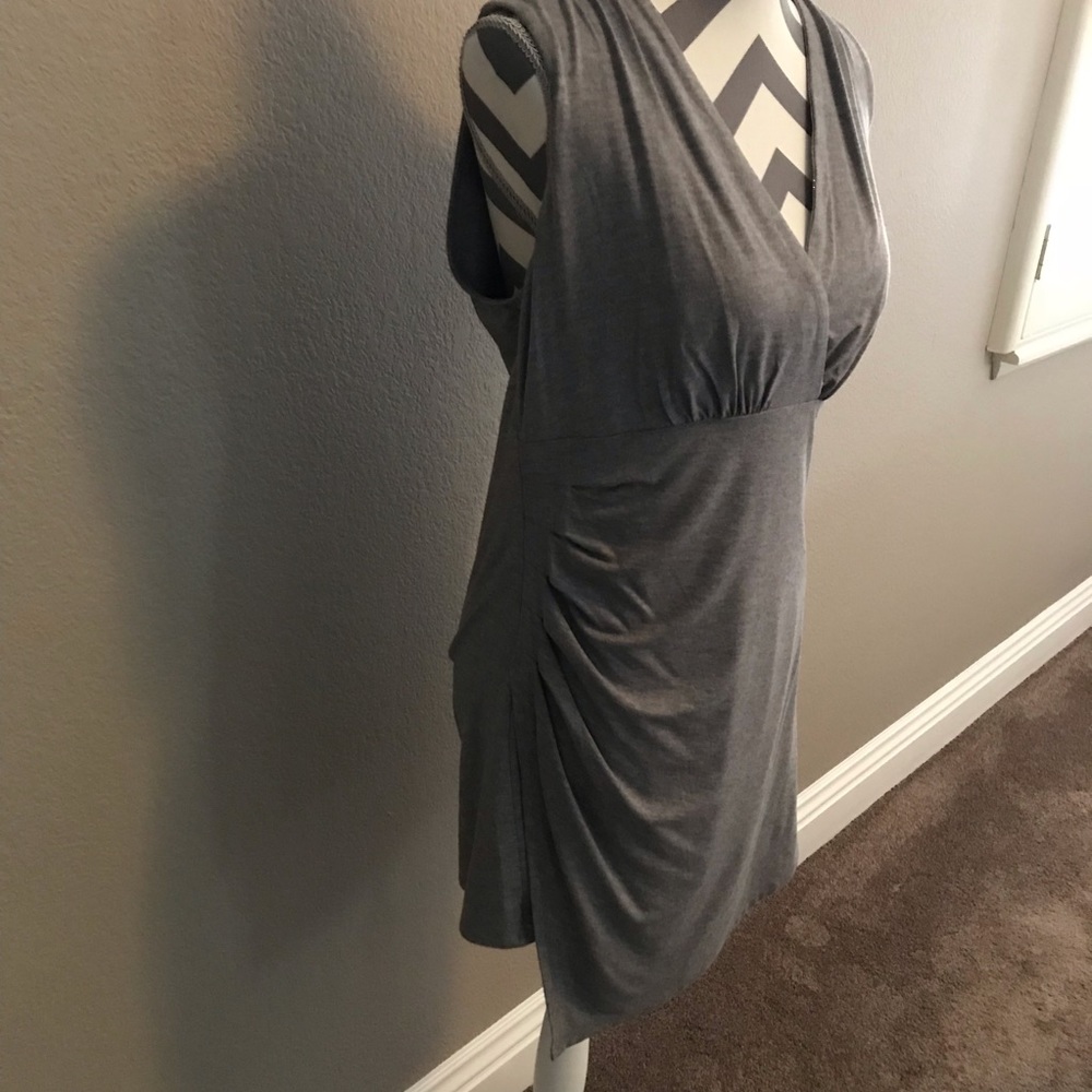WHBM Sleeveless Asymmetrical Top - Picture 7 of 8
